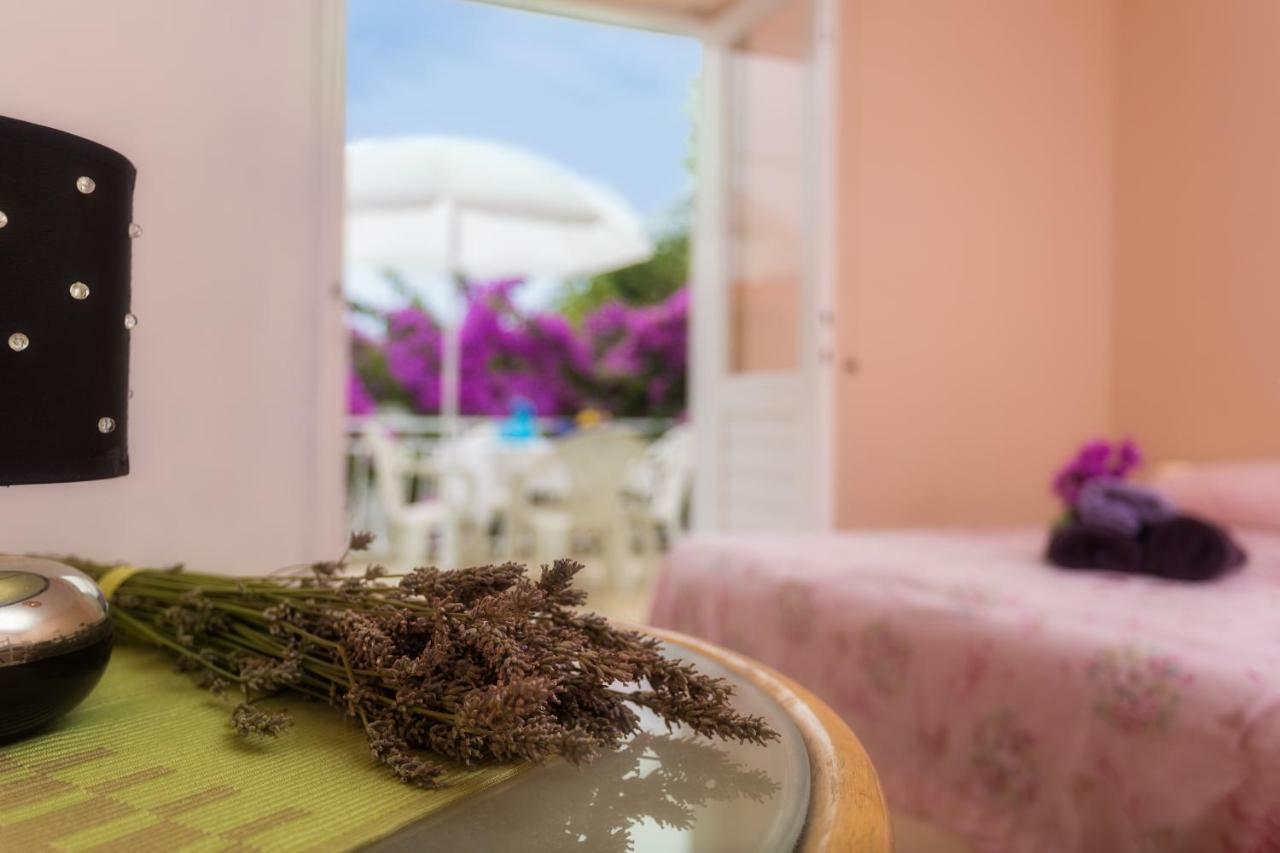 Aras Wind Rose Villa Supetar Exterior foto